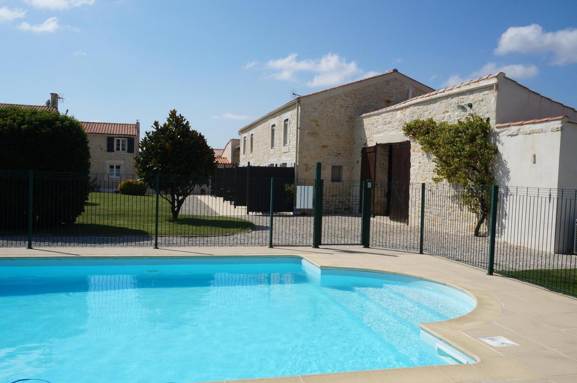 Apartment La Rochelle *