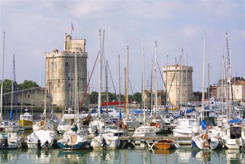 Apartment La Rochelle *